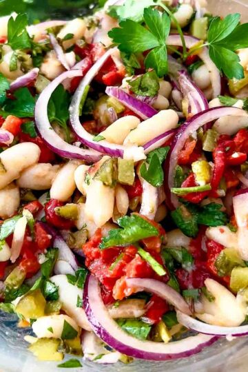 Cannellini Beans Salad in a glass bowl.